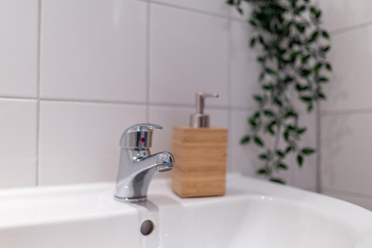 Fullhouse - Chemnitz - Z74 - 3 Bedrooms - Smarttv - Nespresso Buitenkant foto